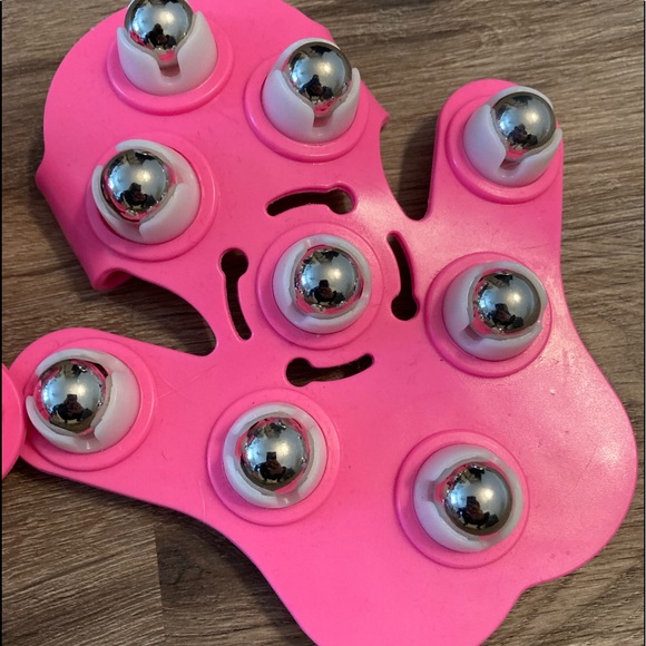 Pink massage roller glove - Picture 3 of 4